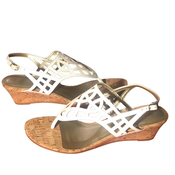 SOLD White Kelly & Katie Wedge heel Sandals size 9 NWOT - Picture 2 of 6